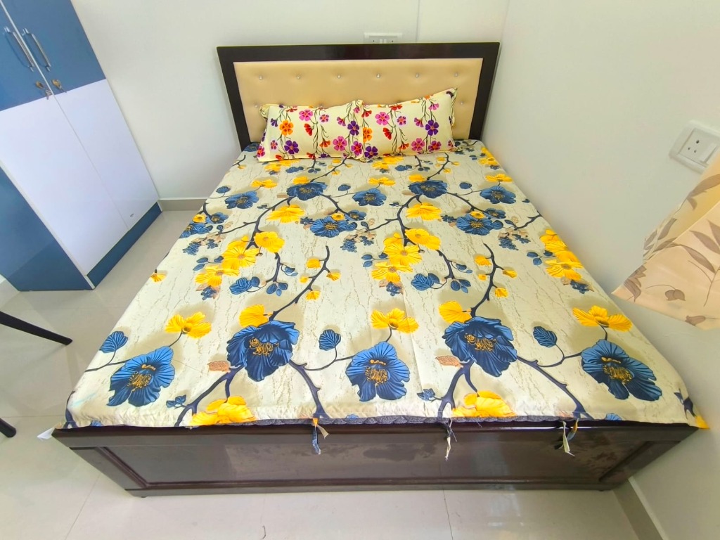 Vennela PG Private Executive Bedroom Suite